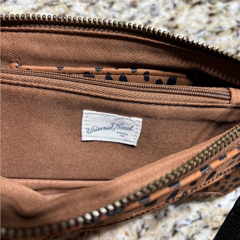 Universal Thread Leopard Print Wristlet - image 5